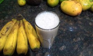 Coconut Banana Ginger Shake